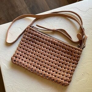 Terra-cotta/mauve distressed woven leather Crossbody bag